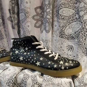 Glow in the dark Stars black sneakers white laces
